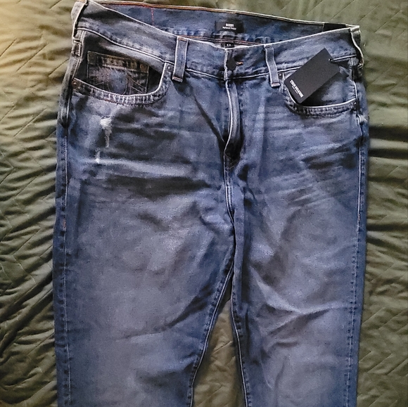 True R Jeans - Picture 3 of 4